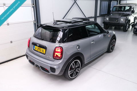MINI Mini 2.0 John Cooper Works Chili