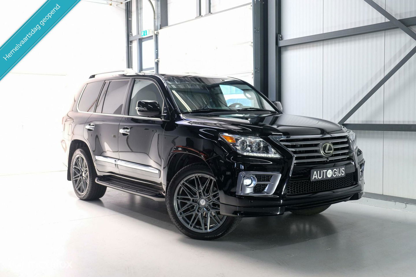 Lexus LX 570 5.7 V8 389 pk | 8 persoons | Mark Levinson | luchtvering | unieke auto!