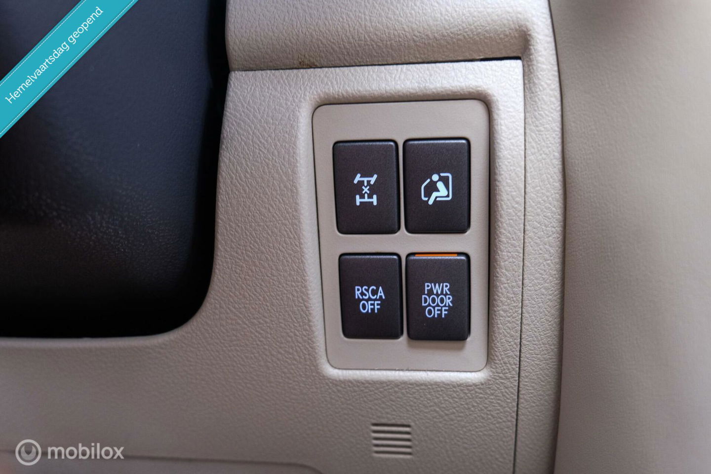 Lexus LX 570 5.7 V8 389 pk | 8 persoons | Mark Levinson | luchtvering | unieke auto!