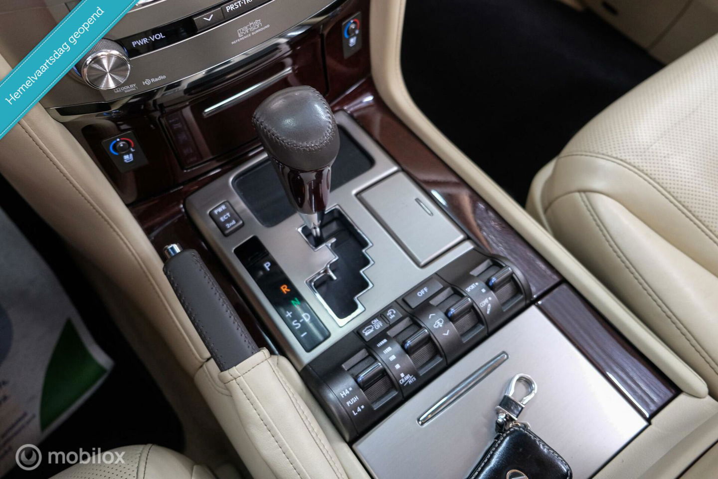 Lexus LX 570 5.7 V8 389 pk | 8 persoons | Mark Levinson | luchtvering | unieke auto!