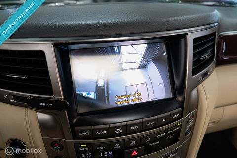 Lexus LX 570 5.7 V8 389 pk | 8 persoons | Mark Levinson | luchtvering | unieke auto!