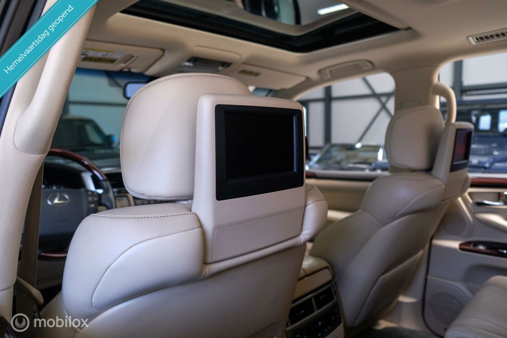 Lexus LX 570 5.7 V8 389 pk | 8 persoons | Mark Levinson | luchtvering | unieke auto!
