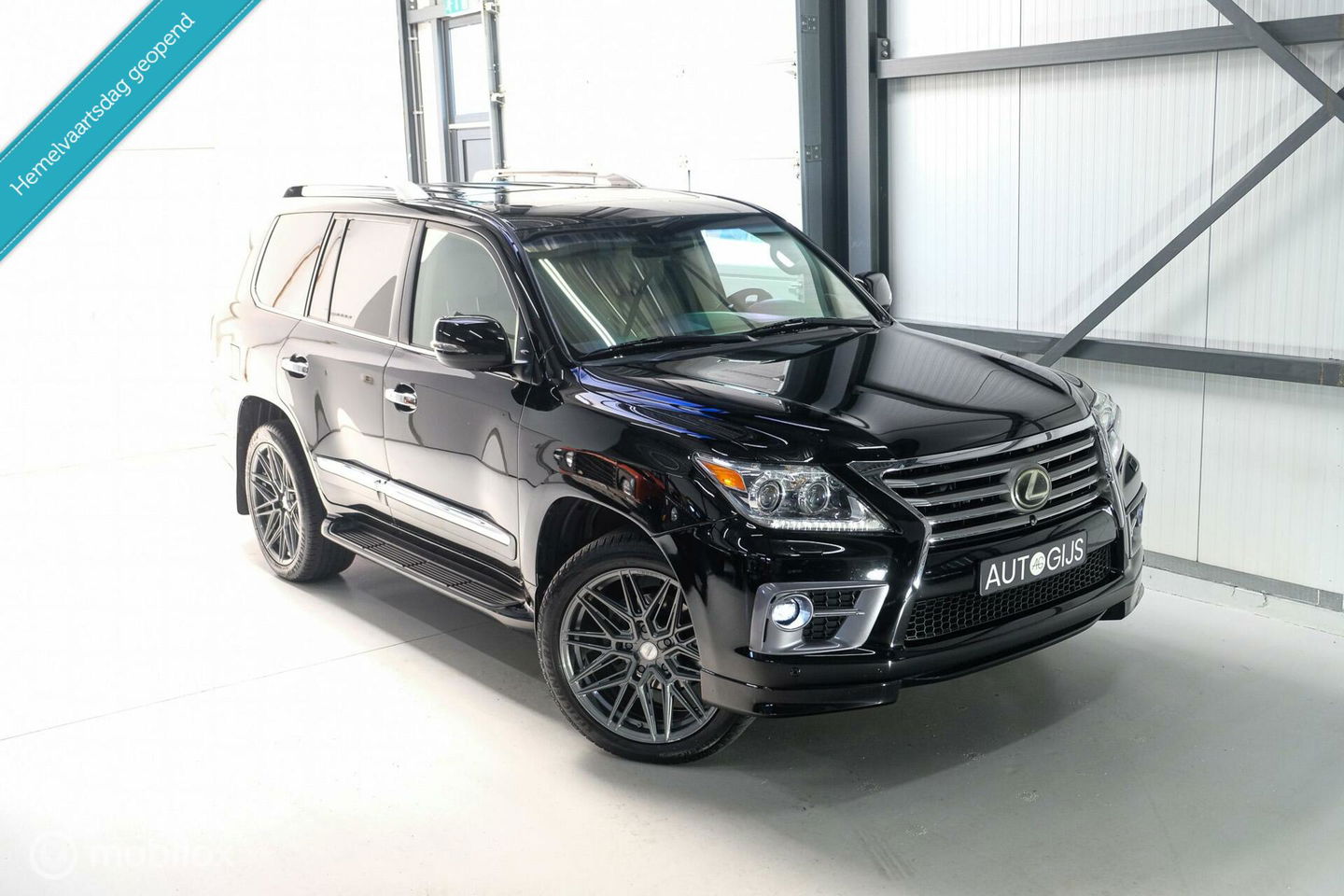 Lexus LX 570 5.7 V8 389 pk | 8 persoons | Mark Levinson | luchtvering | unieke auto!