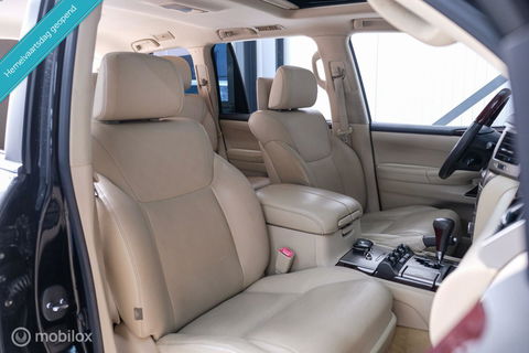Lexus LX 570 5.7 V8 389 pk | 8 persoons | Mark Levinson | luchtvering | unieke auto!