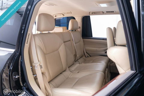Lexus LX 570 5.7 V8 389 pk | 8 persoons | Mark Levinson | luchtvering | unieke auto!