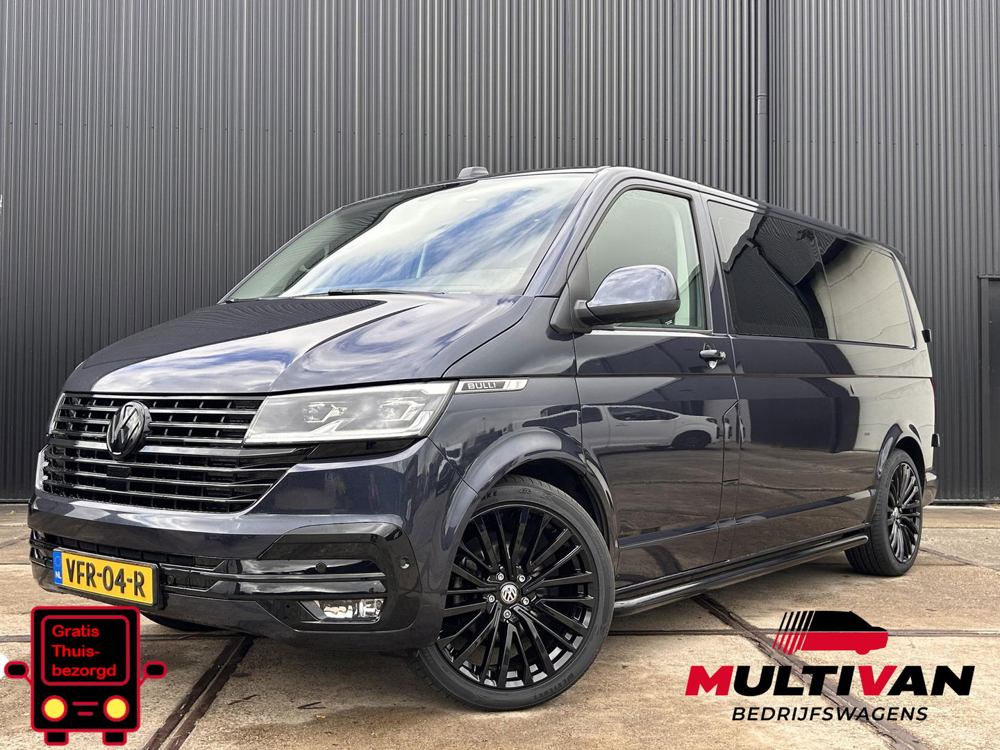Volkswagen Transporter 2.0 TDI L2H1 28 Bulli DC | LED | AUT | ADAPTIVE CRUISE | 19 INCH | BEKLEDE LAADRUIMTE | CARPLAY |