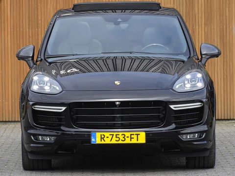 Porsche Cayenne 3.6 V6 GTS 440PK SportDesign / CARBON / LED