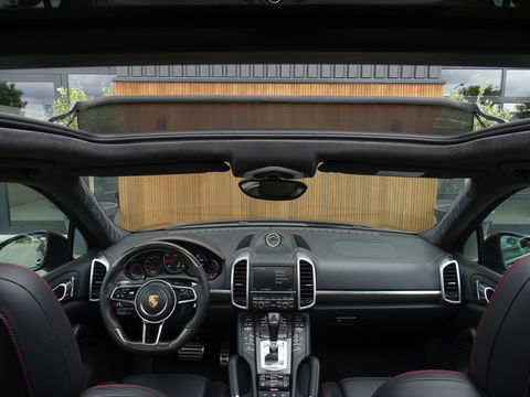 Porsche Cayenne 3.6 V6 GTS 440PK SportDesign / CARBON / LED