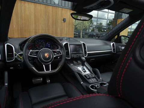 Porsche Cayenne 3.6 V6 GTS 440PK SportDesign / CARBON / LED