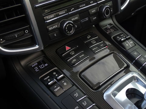 Porsche Cayenne 3.6 V6 GTS 440PK SportDesign / CARBON / LED