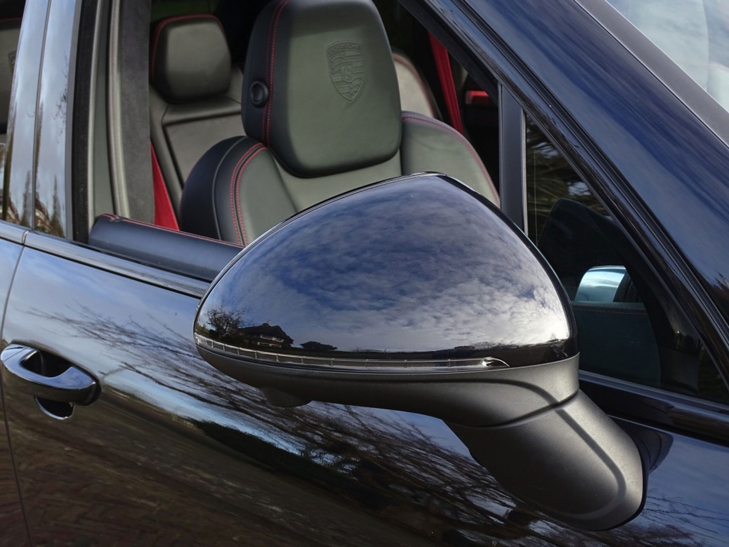 Porsche Cayenne 3.6 V6 GTS 440PK SportDesign / CARBON / LED