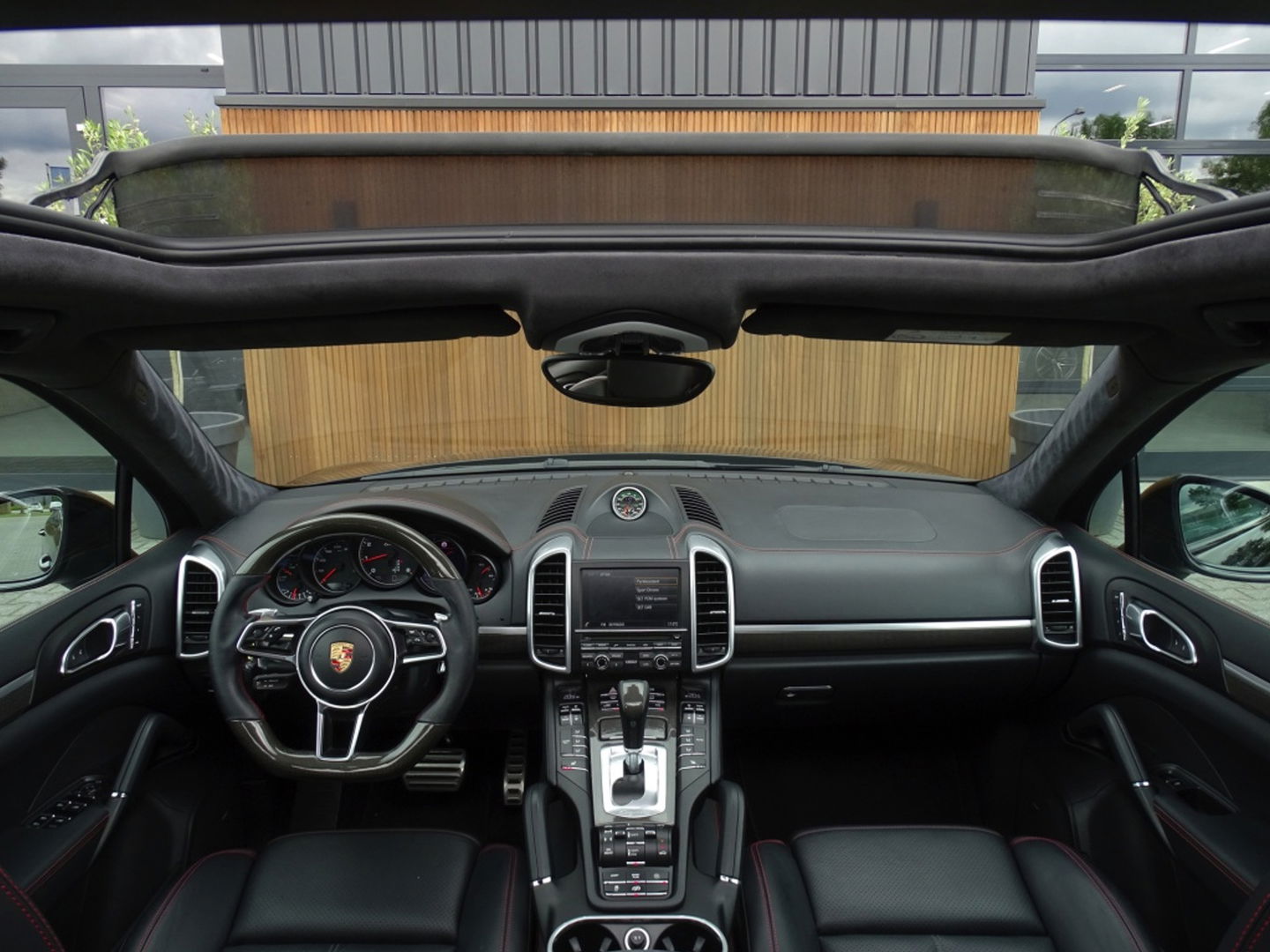 Porsche Cayenne 3.6 V6 GTS 440PK SportDesign / CARBON / LED
