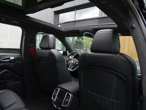 Porsche Cayenne 3.6 V6 GTS 440PK SportDesign / CARBON / LED
