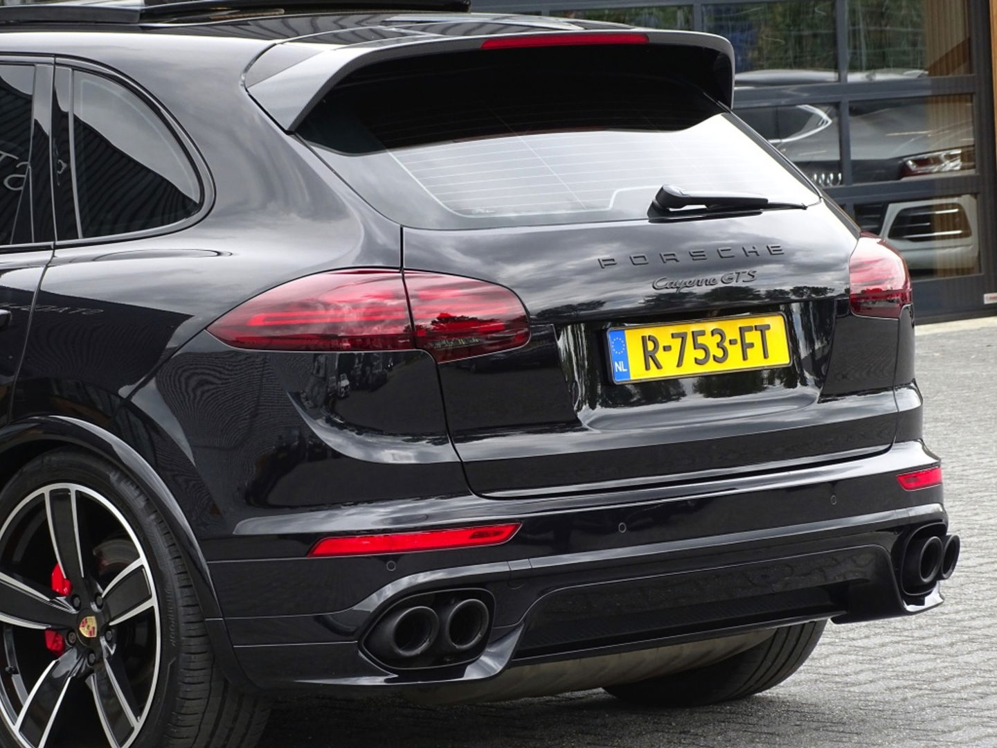 Porsche Cayenne 3.6 V6 GTS 440PK SportDesign / CARBON / LED