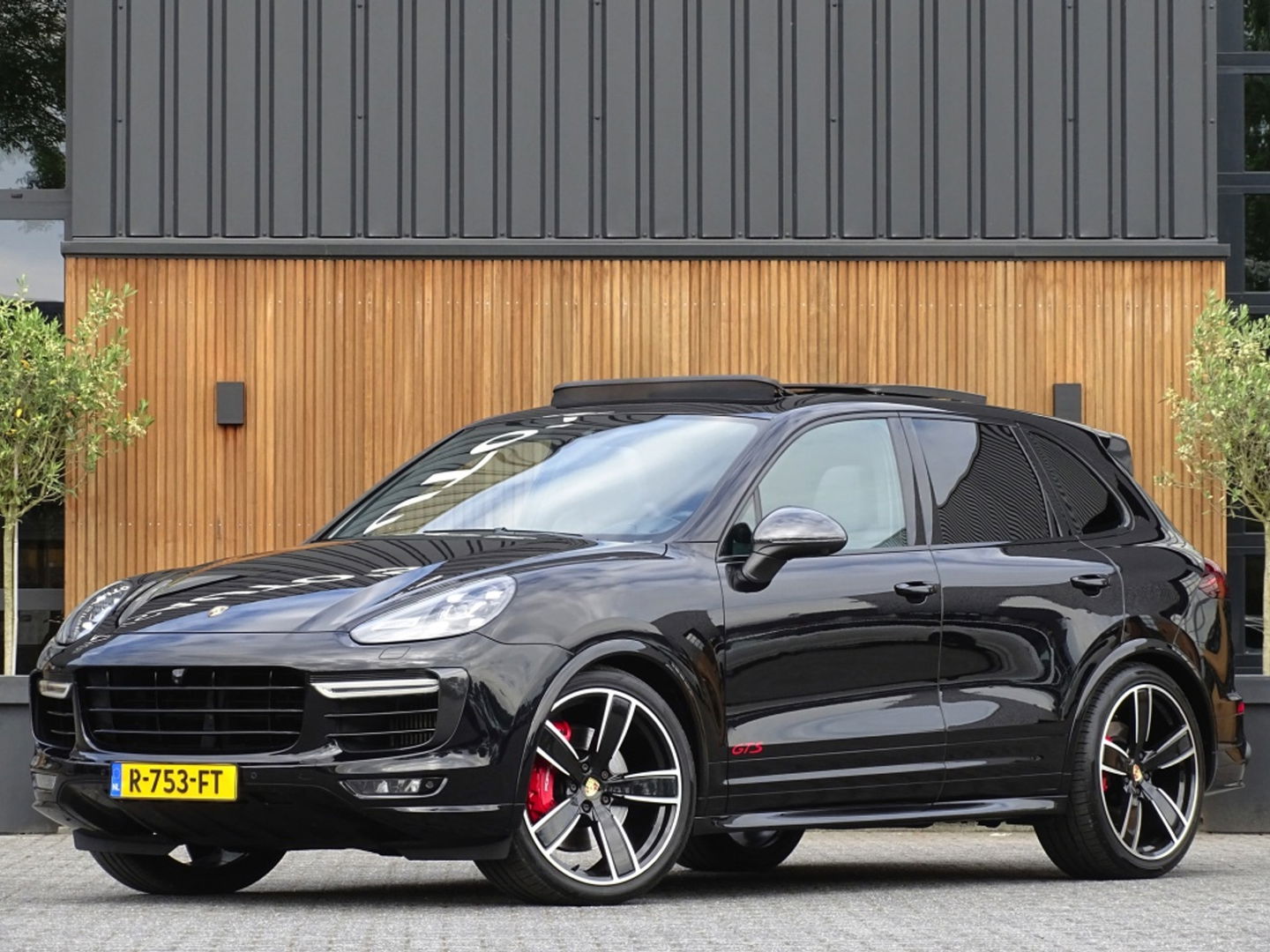 Porsche Cayenne 3.6 V6 GTS 440PK SportDesign / CARBON / LED