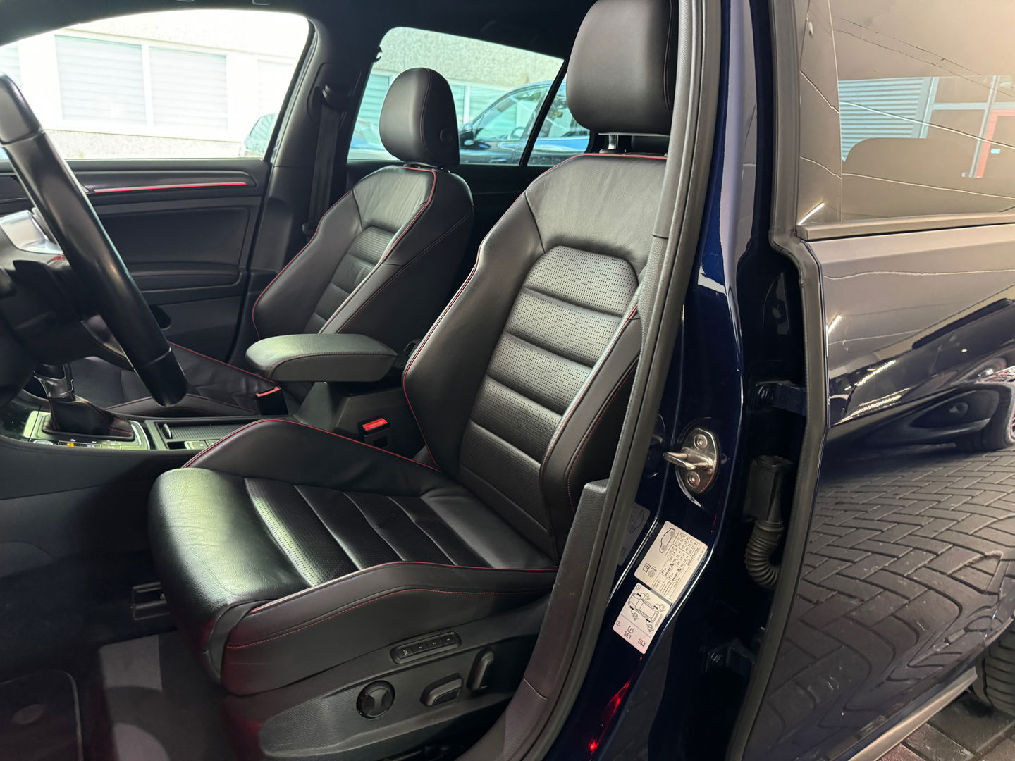Volkswagen Golf 2.0 TSI GTI Performance Pano|Key|Dyna|Memory