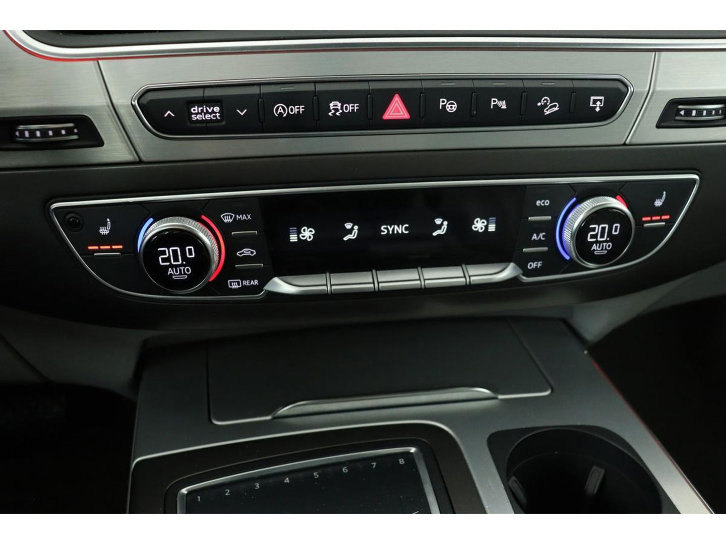 Audi Q7 3.0 TDI quattro S Line 7 persoons | Panoramadak | Adaptive cruise | 360 camera | Leder | Achterbankverwarming | Full LED | Navigatie