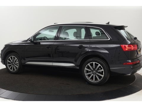 Audi Q7 3.0 TDI quattro S Line 7 persoons | Panoramadak | Adaptive cruise | 360 camera | Leder | Achterbankverwarming | Full LED | Navigatie