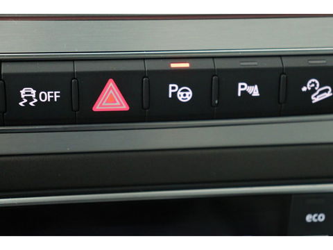 Audi Q7 3.0 TDI quattro S Line 7 persoons | Panoramadak | Adaptive cruise | 360 camera | Leder | Achterbankverwarming | Full LED | Navigatie