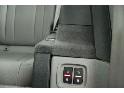 Audi Q7 3.0 TDI quattro S Line 7 persoons | Panoramadak | Adaptive cruise | 360 camera | Leder | Achterbankverwarming | Full LED | Navigatie