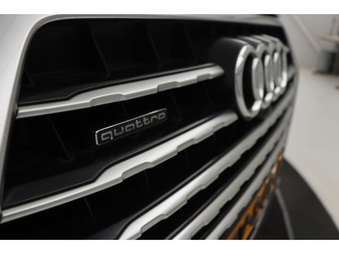 Audi Q7 3.0 TDI quattro S Line 7 persoons | Panoramadak | Adaptive cruise | 360 camera | Leder | Achterbankverwarming | Full LED | Navigatie