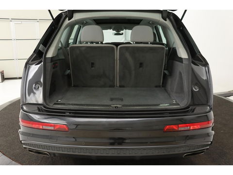 Audi Q7 3.0 TDI quattro S Line 7 persoons | Panoramadak | Adaptive cruise | 360 camera | Leder | Achterbankverwarming | Full LED | Navigatie