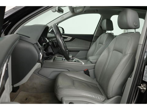 Audi Q7 3.0 TDI quattro S Line 7 persoons | Panoramadak | Adaptive cruise | 360 camera | Leder | Achterbankverwarming | Full LED | Navigatie