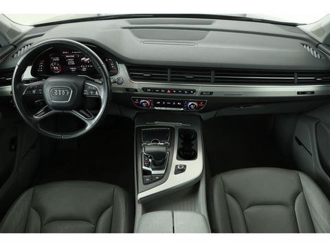 Audi Q7 3.0 TDI quattro S Line 7 persoons | Panoramadak | Adaptive cruise | 360 camera | Leder | Achterbankverwarming | Full LED | Navigatie