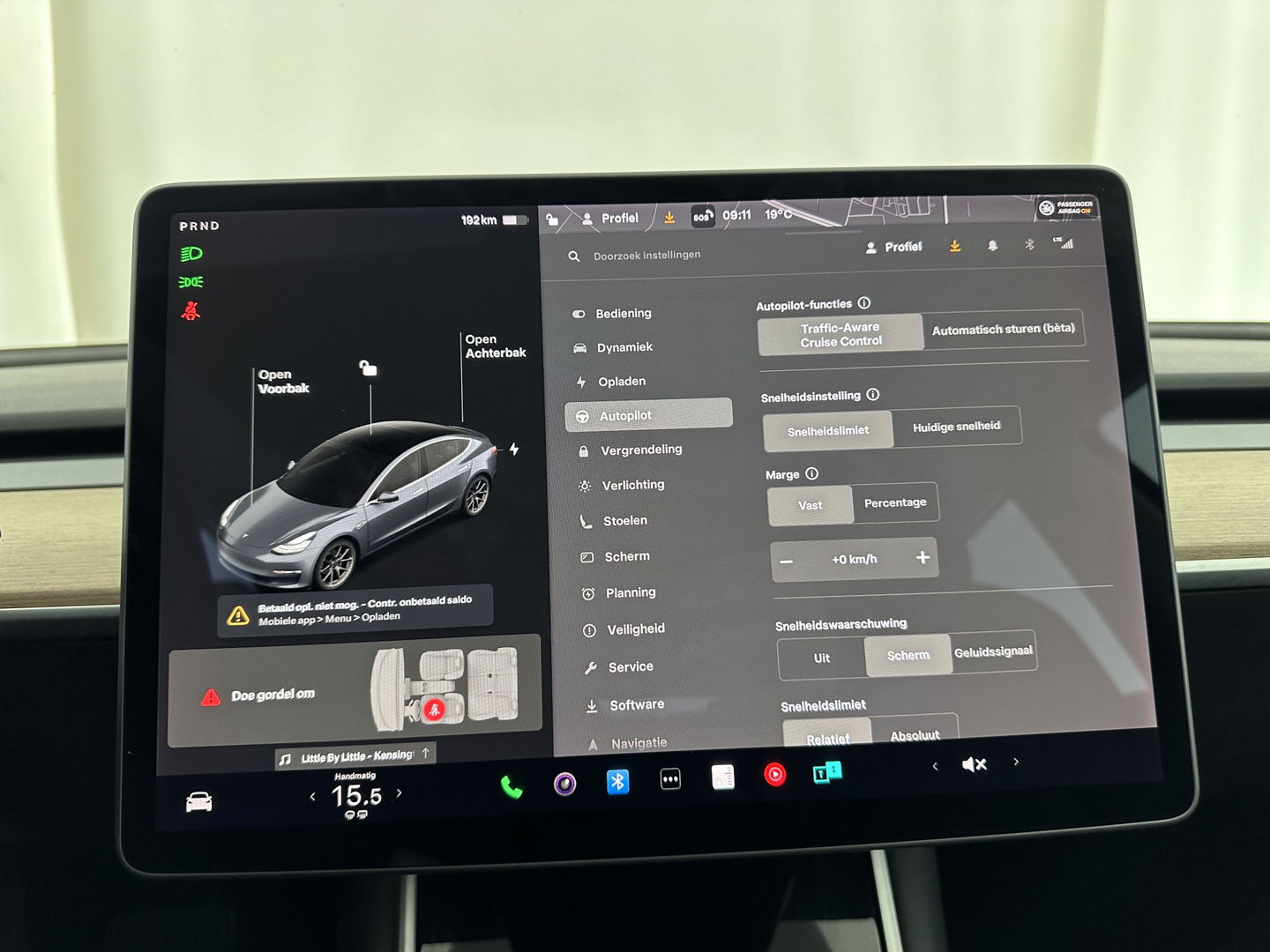 Tesla Model 3 Standard RWD Plus 60 kWh [ 3-Fase ] (INCL-BTW) Aut. *PANO | AUTO-PILOT | FULL-LEATHER | KEYLESS | FULL-LED | MEMORY-PACK | SURROUND-VIEW | DAB | CARPLAY | DIGI-COCKPIT | LANE-ASSIST | COMFORT-SEATS | 18"ALU*