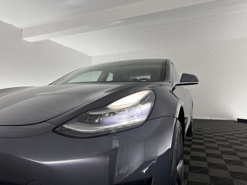 Tesla Model 3 Standard RWD Plus 60 kWh [ 3-Fase ] (INCL-BTW) Aut. *PANO | AUTO-PILOT | FULL-LEATHER | KEYLESS | FULL-LED | MEMORY-PACK | SURROUND-VIEW | DAB | CARPLAY | DIGI-COCKPIT | LANE-ASSIST | COMFORT-SEATS | 18"ALU*