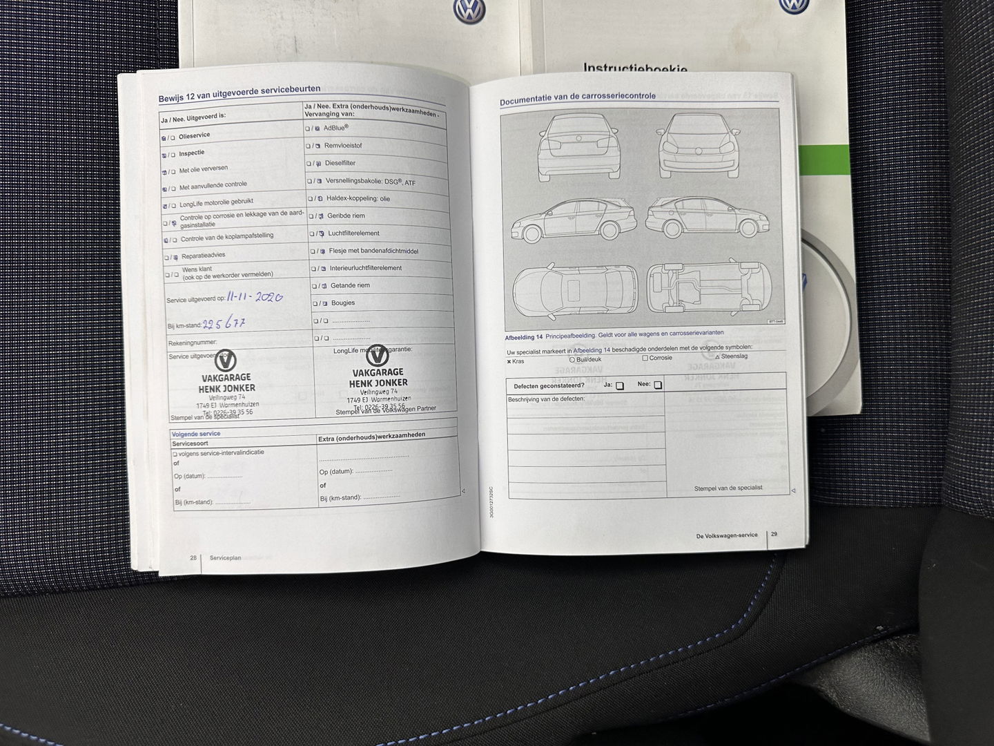 Volkswagen Passat Variant 1.4 TSI GTE Highline Aut. *FULL-LED | ADAPTIVE-CRUISE | ERGONOMIC-SPORTSEATS | KEYLESS | NAVI-FULLMAP | ECC | PARKPILOT | HEATED-SEATS | SHIFT-PADDLES | AMBIENT-LIGHT | TOWBAR | 17''ALU*