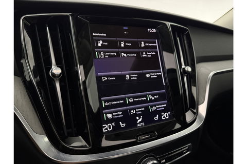 Volvo V60 2.0 T6 Recharge AWD Inscription 291PK 360 Camera Pano Harman/Kardon Trekhaak LED Head up Display Carplay Cruise Clima Memory 19"LMV Navi