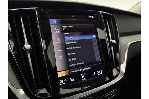Volvo V60 2.0 T6 Recharge AWD Inscription 291PK 360 Camera Pano Harman/Kardon Trekhaak LED Head up Display Carplay Cruise Clima Memory 19"LMV Navi