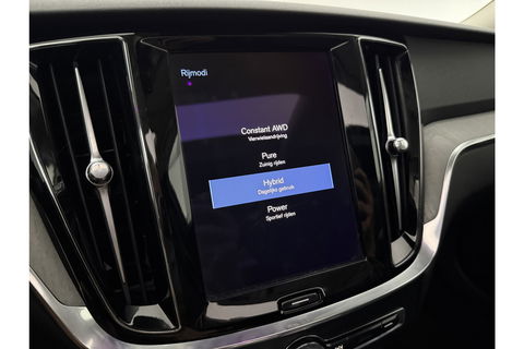 Volvo V60 2.0 T6 Recharge AWD Inscription 291PK 360 Camera Pano Harman/Kardon Trekhaak LED Head up Display Carplay Cruise Clima Memory 19"LMV Navi