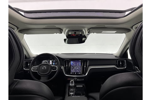 Volvo V60 2.0 T6 Recharge AWD Inscription 291PK 360 Camera Pano Harman/Kardon Trekhaak LED Head up Display Carplay Cruise Clima Memory 19"LMV Navi