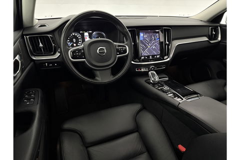 Volvo V60 2.0 T6 Recharge AWD Inscription 291PK 360 Camera Pano Harman/Kardon Trekhaak LED Head up Display Carplay Cruise Clima Memory 19"LMV Navi