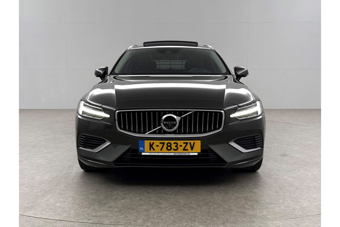 Volvo V60 2.0 T6 Recharge AWD Inscription 291PK 360 Camera Pano Harman/Kardon Trekhaak LED Head up Display Carplay Cruise Clima Memory 19"LMV Navi