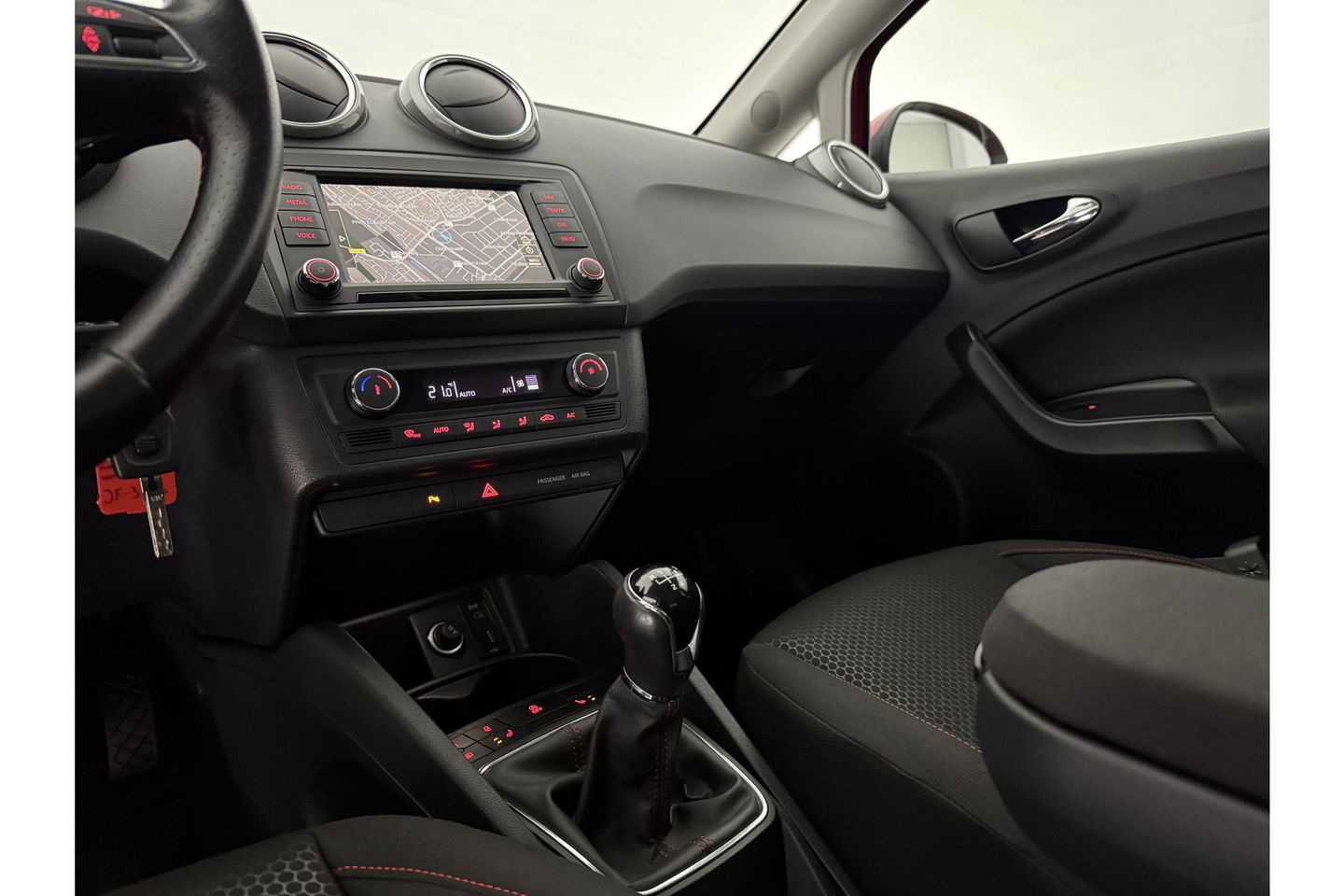 SEAT Ibiza 1.0 EcoTSI FR Clima Carplay Cruise LED Navigatie Parkeersensoren 16"LMV