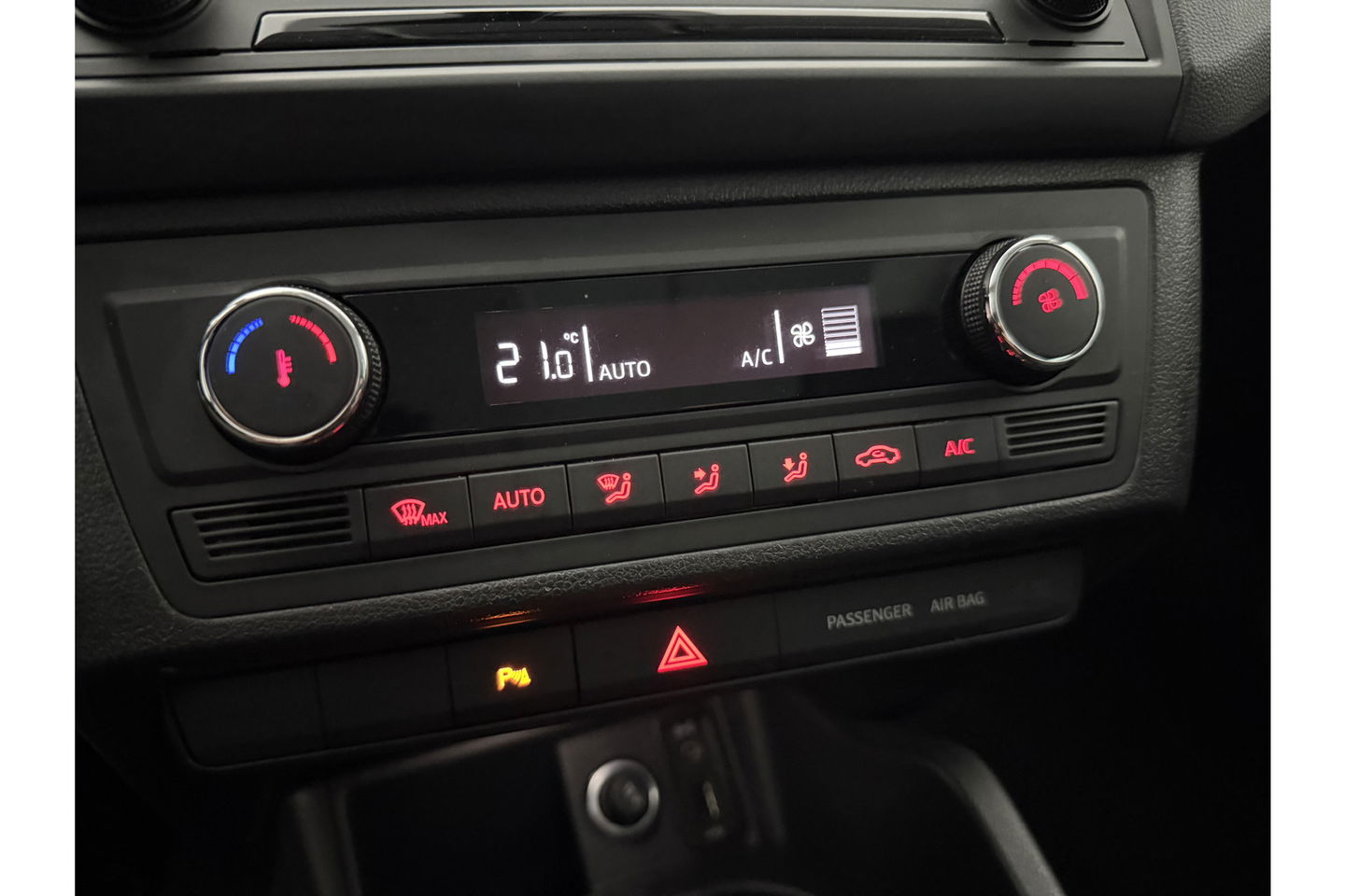SEAT Ibiza 1.0 EcoTSI FR Clima Carplay Cruise LED Navigatie Parkeersensoren 16"LMV