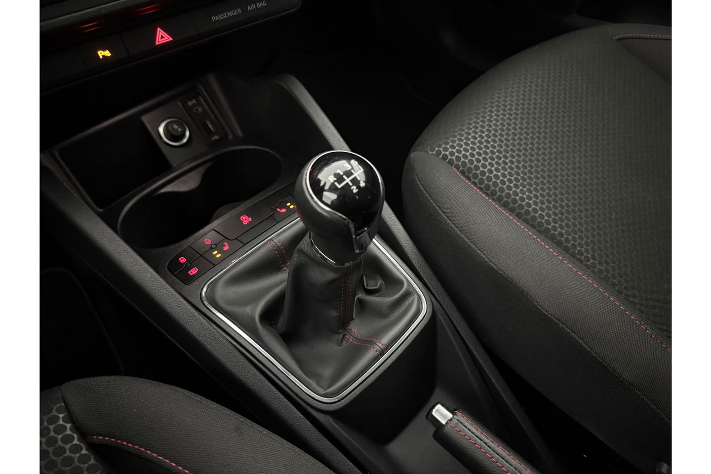 SEAT Ibiza 1.0 EcoTSI FR Clima Carplay Cruise LED Navigatie Parkeersensoren 16"LMV