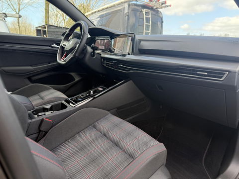 Volkswagen Golf 2.0 TSI GTI 245PK l Stoel verwarming l Navigatie