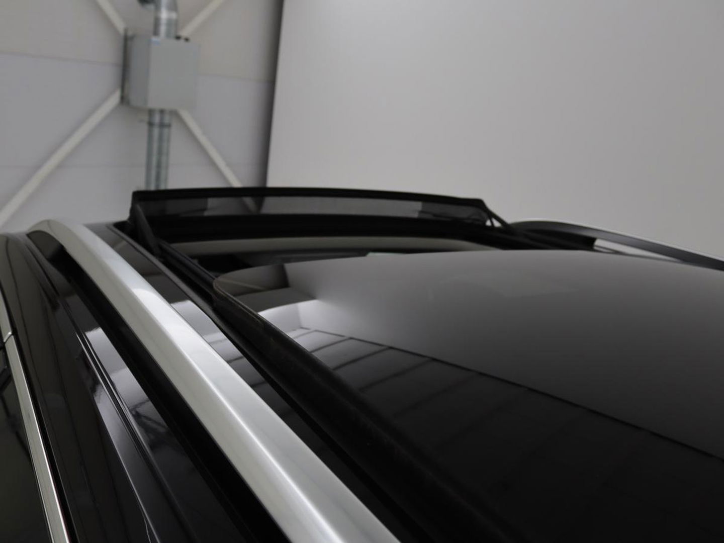 Škoda Superb 1.4 TSI iV Laurin & Klement | Panoramadak | Leder | Adaptive cruise | Canton Sound | Stoelverwarming | Standkachel | Carplay | Camera | Full LED | Memory