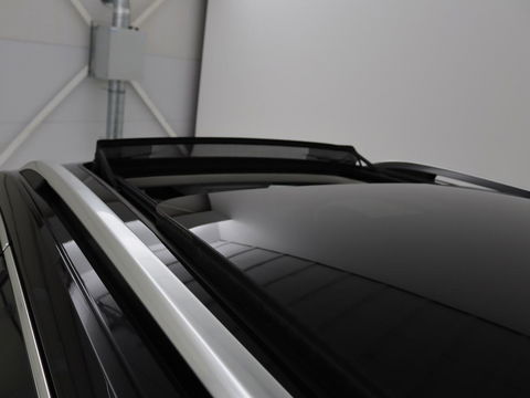 Škoda Superb 1.4 TSI iV Laurin & Klement | Panoramadak | Leder | Adaptive cruise | Canton Sound | Stoelverwarming | Standkachel | Carplay | Camera | Full LED | Memory