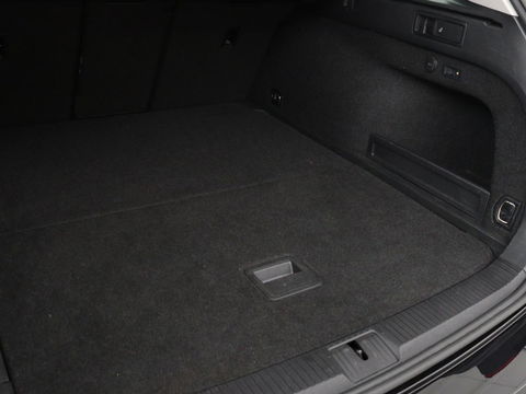 Volkswagen Passat 1.4 TSI PHEV GTE | Trekhaak | Stoelverwarming | Massage | Adaptive cruise | Carplay | Camera | Navigatie | Matrix LED | Virtual Cockpit