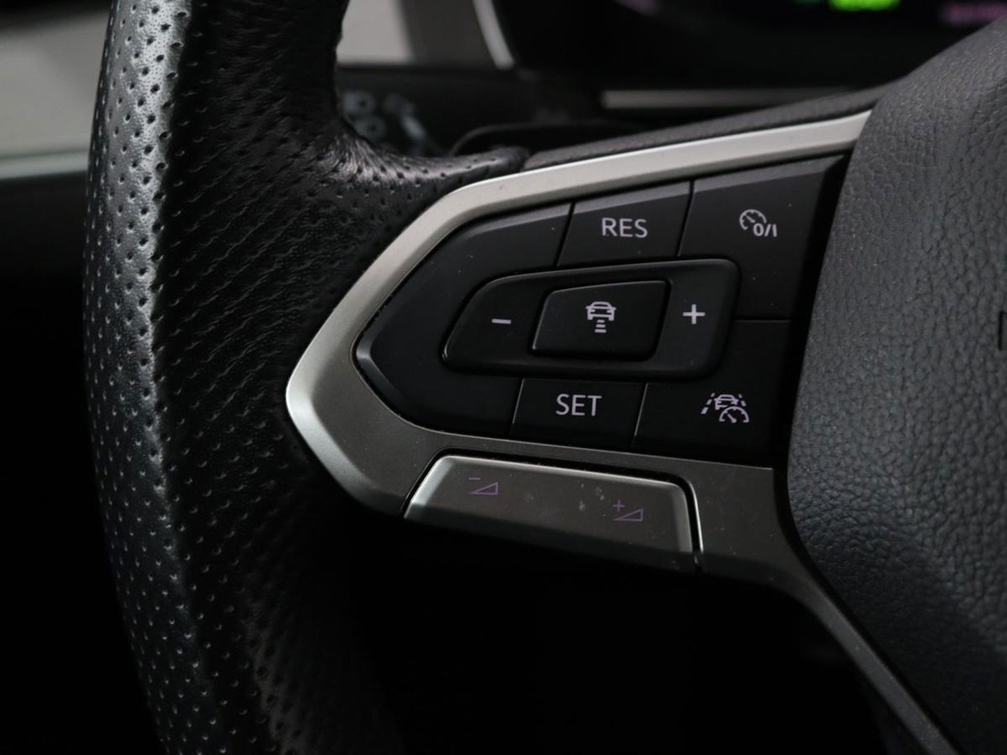Volkswagen Passat 1.4 TSI PHEV GTE | Trekhaak | Stoelverwarming | Massage | Adaptive cruise | Carplay | Camera | Navigatie | Matrix LED | Virtual Cockpit