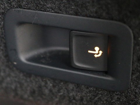Volkswagen Passat 1.4 TSI PHEV GTE | Trekhaak | Stoelverwarming | Massage | Adaptive cruise | Carplay | Camera | Navigatie | Matrix LED | Virtual Cockpit