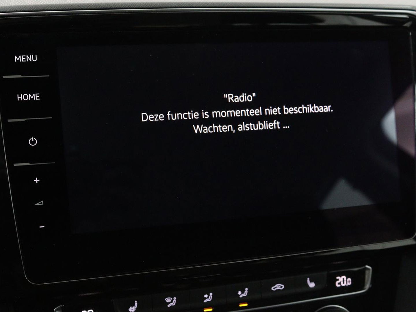 Volkswagen Passat 1.4 TSI PHEV GTE | Trekhaak | Stoelverwarming | Massage | Adaptive cruise | Carplay | Camera | Navigatie | Matrix LED | Virtual Cockpit