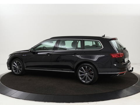 Volkswagen Passat 1.4 TSI PHEV GTE | Trekhaak | Stoelverwarming | Massage | Adaptive cruise | Carplay | Camera | Navigatie | Matrix LED | Virtual Cockpit