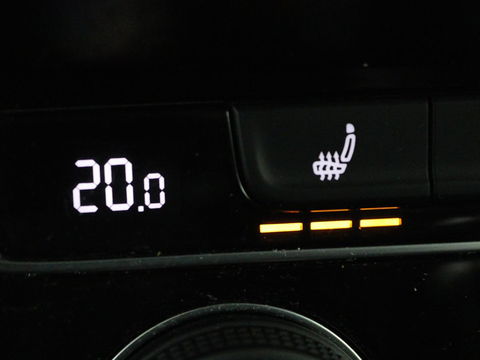 Volkswagen Passat 1.4 TSI PHEV GTE | Trekhaak | Stoelverwarming | Massage | Adaptive cruise | Carplay | Camera | Navigatie | Matrix LED | Virtual Cockpit