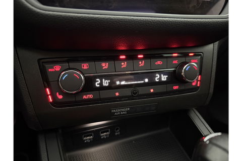 SEAT Ibiza 1.0 TSI FR 116PK Pano Virtual LED Sfeer Beats Audio Camera Carplay Clima Cruise Navi 18"LMV PDC
